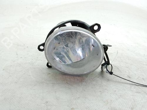 right-front-fog-light-toyota-c-hr-_x1_-2016-24544738 main image