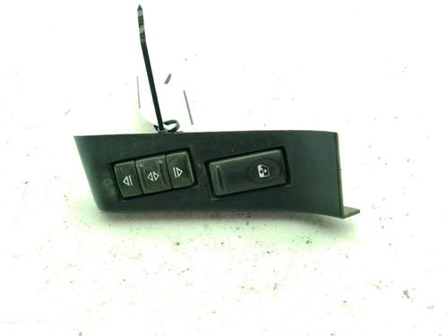 Used Left front window switch RENAULT MASTER II Bus (JD) 2.5 dCi 120 (JD0M, JD1M, JD1W) (115 hp) 29219330