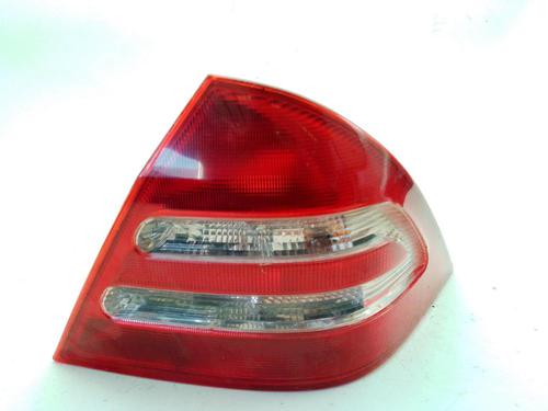 Used Right taillight Right taillight MERCEDES-BENZ C-CLASS (W203) C 320 (203.064) (218 hp) 30718274 30718274