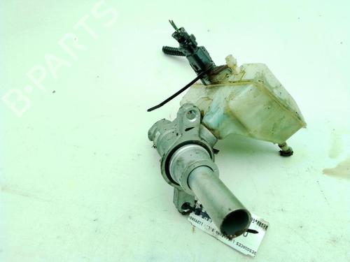 Used Brake master cylinder Brake master cylinder PEUGEOT 308 II (LB_, LP_, LW_, LH_, L3_) 2.0 BlueHDi 150 (150 hp) 33037010 33037010