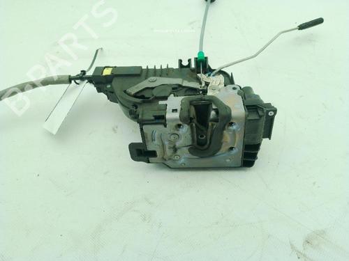 front-left-lock-mercedes-benz-marco-polo-camper-w447-2015-26539920 main image