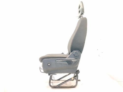 Left front seat IVECO DAILY VI Van 33S16, 35S16, 35C16, 38S16, 40C16, 42S16, 50C16 | BP36375330C15 - Image 2