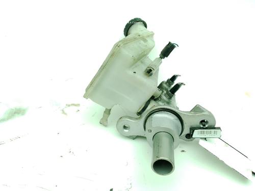 brake-master-cylinder-mercedes-benz-cla-coupe-c117-2013-2014-2015-2016-2017-2018-2019-39491761 main image