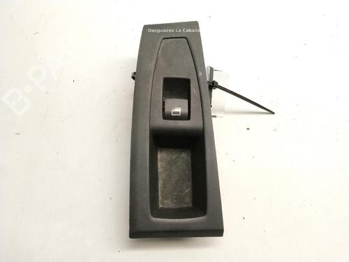 Used Right front window switch Right front window switch 39047549 39047549