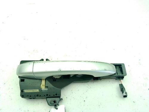 Højre fortil udvendigt håndtag RENAULT MEGANE IV Hatchback (B9A/M/N_) 1.2 TCe 130 (B9MR) (130 hp) 28838658