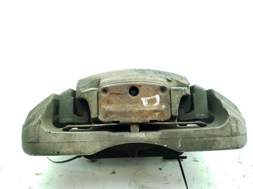 Used Right front brake caliper Right front brake caliper BMW 5 Touring (F11) 525 d xDrive (218 hp) 40492481 40492481