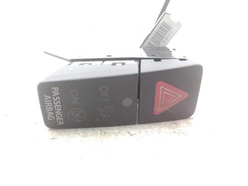 warning-switch-suzuki-sx4-s-cross-jy-16-ddis-akk-416d-2013-18372215 main image