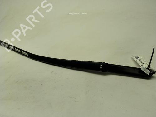 Used Front windshield wiper arm Front windshield wiper arm 37087996 37087996