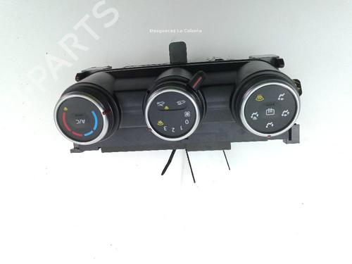Used Climate control DACIA DUSTER (HM_) 1.3 TCe 130 (HMMF) (131 hp) 18359626