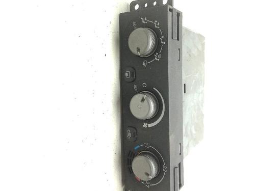 Used Climate control Climate control MITSUBISHI PAJERO III Canvas Top (V6_W, V7_W) 3.2 DI-D (V68W, V78W) (160 hp) 36255210 36255210