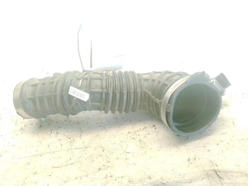 pipe-vw-multivan-t6-sgf-sgm-sgn-shm-shn-2015-27513840 main image