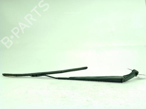Vindrute viskerarm Vindrute viskerarm TOYOTA YARIS CROSS (MXP_) 1.5 Hybrid (MXPJ10) (116 hp) 37087915 37087915