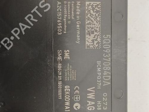 Fuse box VW CRAFTER Platform/Chassis (SZ_) 2.0 TDI FWD (SZB, SZC, SZH, SZI, SZJ, SZK, SZO, SZP, SZS... | BP31988872E1