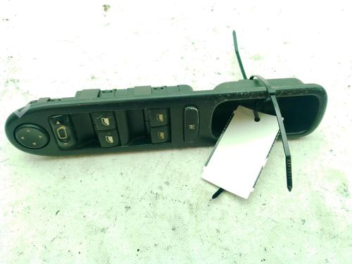 Used Left front window switch PEUGEOT 307 SW (3H) 2.0 HDi 135 (136 hp) 29021796