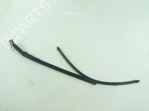 Used Front windshield wiper arm Front windshield wiper arm AUDI A8 D3 (4E2, 4E8) 4.0 TDI quattro (275 hp) 18359122 18359122