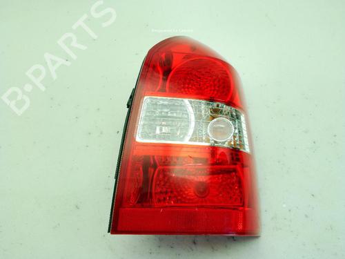 Used Right taillight HYUNDAI TUCSON (JM) 2.0 CRDi (140 hp) 29050036