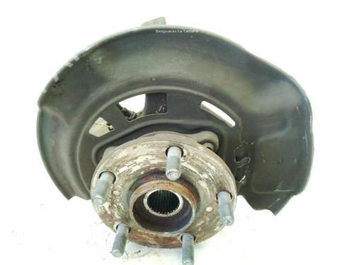 Used Left front steering knuckle Left front steering knuckle TOYOTA VERSO (_R2_) 1.6 D4-D (WAR20_) (112 hp) 40278837 40278837