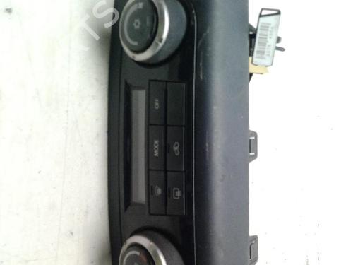 Commande Chauffage MITSUBISHI PAJERO IV (V8_W, V9_W) 3.2 DI-D 4WD (V98W, V88W) (200 hp) 30455808