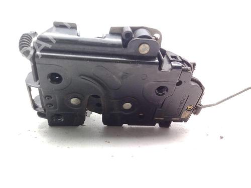 front-left-lock-vw-passat-b5-3b2-1996-1997-1998-1999-2000-2001-24607394 main image