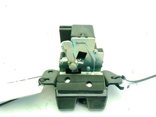 Tailgate lock KIA CARENS IV 1.7 CRDi | BP34714616C101 - Image 4