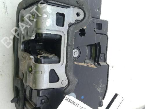 Serratura posteriore sinistra MERCEDES-BENZ CLA (C118) CLA 180 (118.384) (136 hp) 24046211
