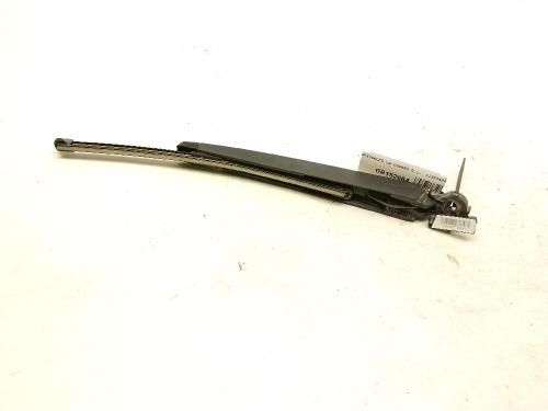 Used Rear windshield wiper arm Rear windshield wiper arm SKODA YETI (5L) 1.2 TSI (105 hp) 40492200 40492200
