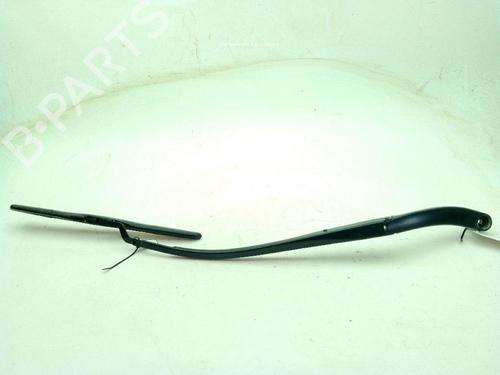 Used Front windshield wiper arm KIA SPORTAGE IV (QL, QLE) 1.6 GDI (132 hp) 24862133