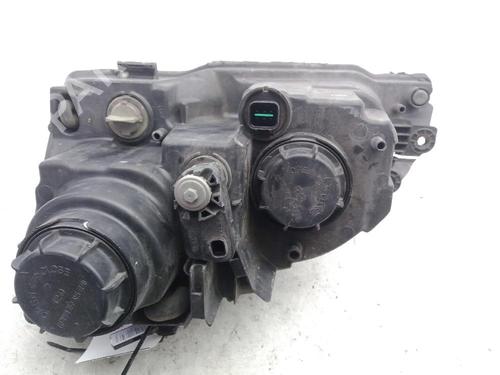 Right headlight KIA SORENTO I (JC) 2.5 CRDi | BP24044371C29 