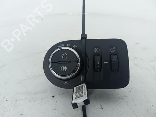 Used Headlight switch Headlight switch OPEL ASTRA K (B16) 1.4 Turbo (68) (125 hp) 18365460 18365460
