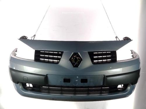 front-bumper-renault-megane-ii-saloon-lm01_-2003-24001811 main image