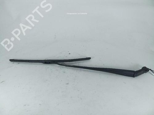 Used Front windshield wiper arm TOYOTA LAND CRUISER PRADO (_J15_) 2.8 D-4D (GDJ150_, GDJ155_, GDJ150, GDJ151) (177 hp) 18370996