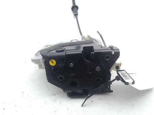 Vergrendeling links achter VW PASSAT B7 Variant (365) 2.0 TDI (140 hp) 18357747