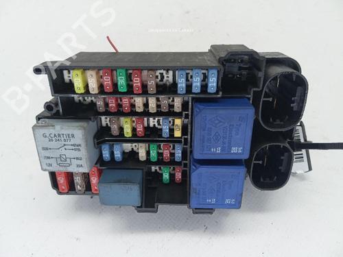 Fuse box RENAULT MEGANE III Hatchback (BZ0/1_, B3_) 2.0 dCi | BP31989543E1 - Image 1