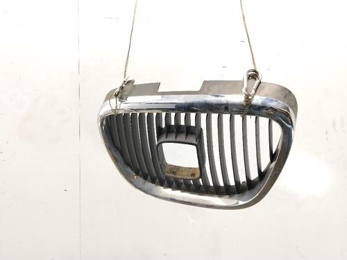 Grill Grill SEAT ALTEA (5P1) 1.9 TDI (105 hp) 36765417 36765417