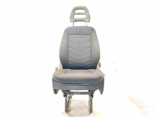 Used Left front seat Left front seat IVECO DAILY VI Van 33S16, 35S16, 35C16, 38S16, 40C16, 42S16, 50C16 (156 hp) 36375330 36375330