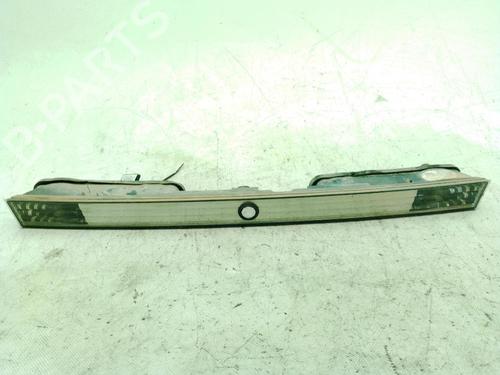 Used Rear center light BMW 7 (E65, E66, E67) 745 i, Li (333 hp) 27495912