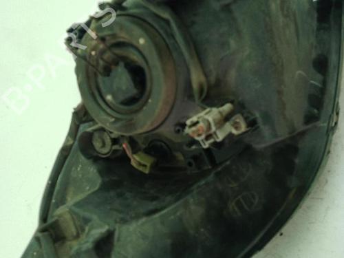 Faro derecho SUZUKI SWIFT III (MZ, EZ) 1.3 DDiS (RS413D) | BP29583225C29 
