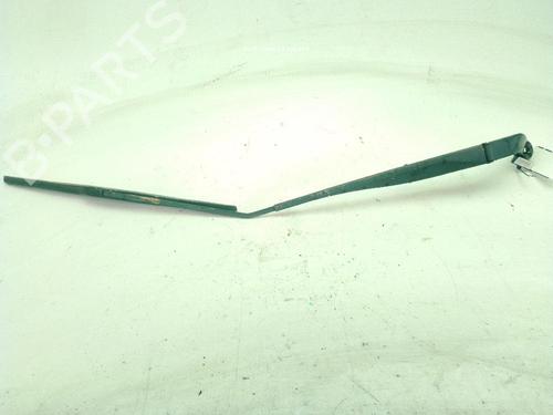 Used Front windshield wiper arm Front windshield wiper arm 38718867 38718867