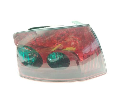 Venstre Baklys PEUGEOT 407 (6D_) 2.0 HDi 135 (6DRHRH, 6DRHRE, 6DRHRG, 6DRHRJ) (136 hp) 30919632