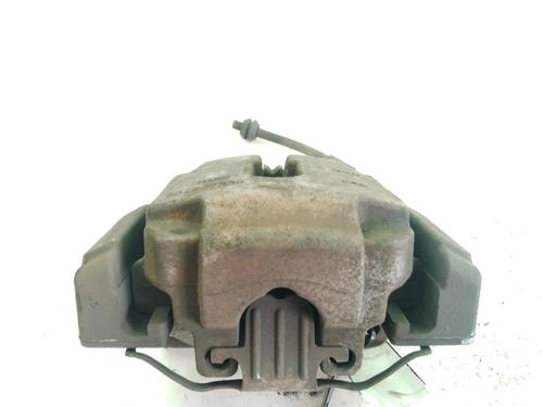 Used Right front brake caliper Right front brake caliper 37067359 37067359