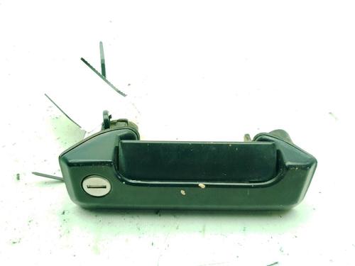Used Rear right interior door handle VW TRANSPORTER T4 Bus (70B, 70C, 7DB, 7DK, 70J, 70K, 7DC, 7DJ) 1.9 TD (68 hp) 29765299