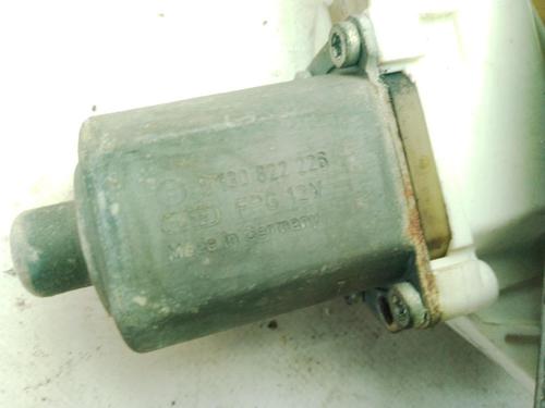 Front left window mechanism BMW 3 (E90) 320 d | BP29049974C22