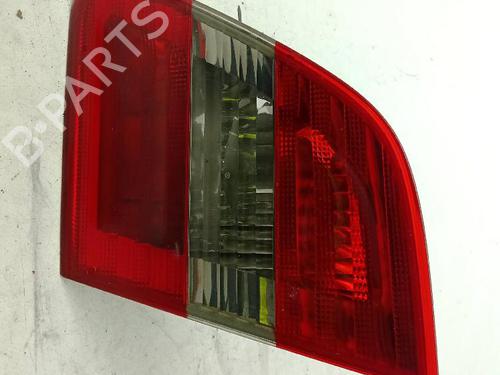Used Right tailgate light Right tailgate light MERCEDES-BENZ B-CLASS Sports Tourer (W245) B 170 (245.232) (116 hp) 33688718 33688718