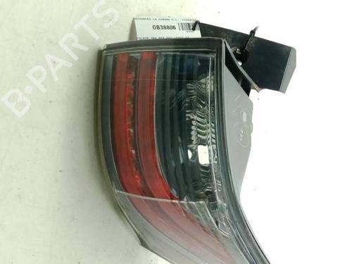 right-taillight-lexus-ct-zwa10_-2010-35720975 main image