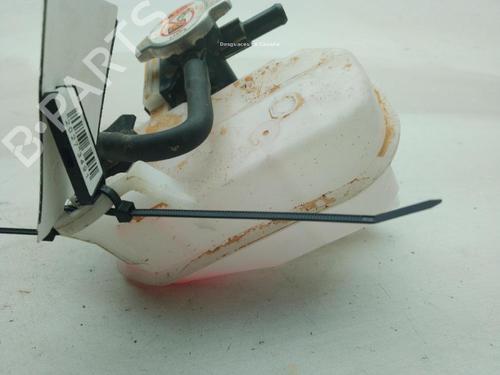 Expansion tank TOYOTA COROLLA Hatchback (_E21_, _EA1_, _EH1_) 1.8 VVTi Hybrid (ZWE219) | BP24047562C120 