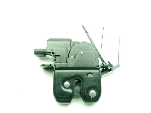 Used Tailgate lock RENAULT MEGANE III Coupe (DZ0/1_) 1.9 dCi (DZ0N, DZ0J, DZ1J, DZ1K) (131 hp) 30367954