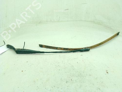 Used Front windshield wiper arm OPEL CROSSLAND X / CROSSLAND (P17, P2QO) 1.2 (75) (110 hp) 27472464