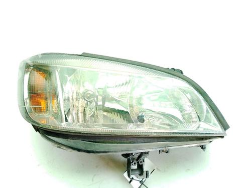 Used Right headlight OPEL ZAFIRA A MPV (T98) 2.0 DTI 16V (F75) (101 hp) 31012603