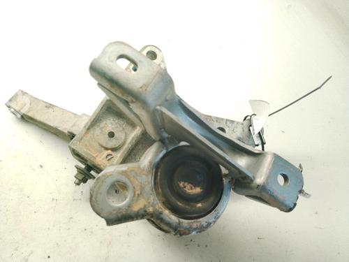 Used Engine mount LAND ROVER RANGE ROVER EVOQUE (L538) 2.0 D (150 hp) 24051649