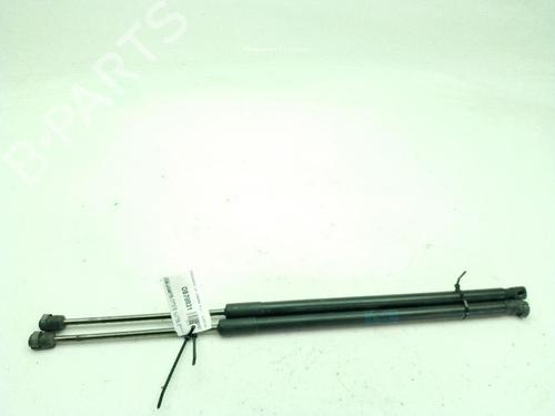 tailgate-lift-support-seat-leon-st-5f8-2012-2013-2014-2015-2016-2017-2018-2019-2020-28838656 main image